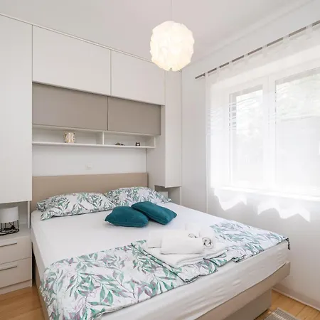 Doma Apartament